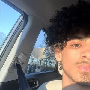 Meet your Posher, Zaid